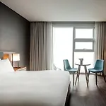 Hotel Tops 10