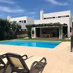 Roures 13 Villa Con Piscina Privada Y Ac