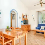 Roqueta Bonita Villa Con Piscina En Menorca