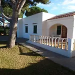 Chalet Cala Blanca Con Barbacoa