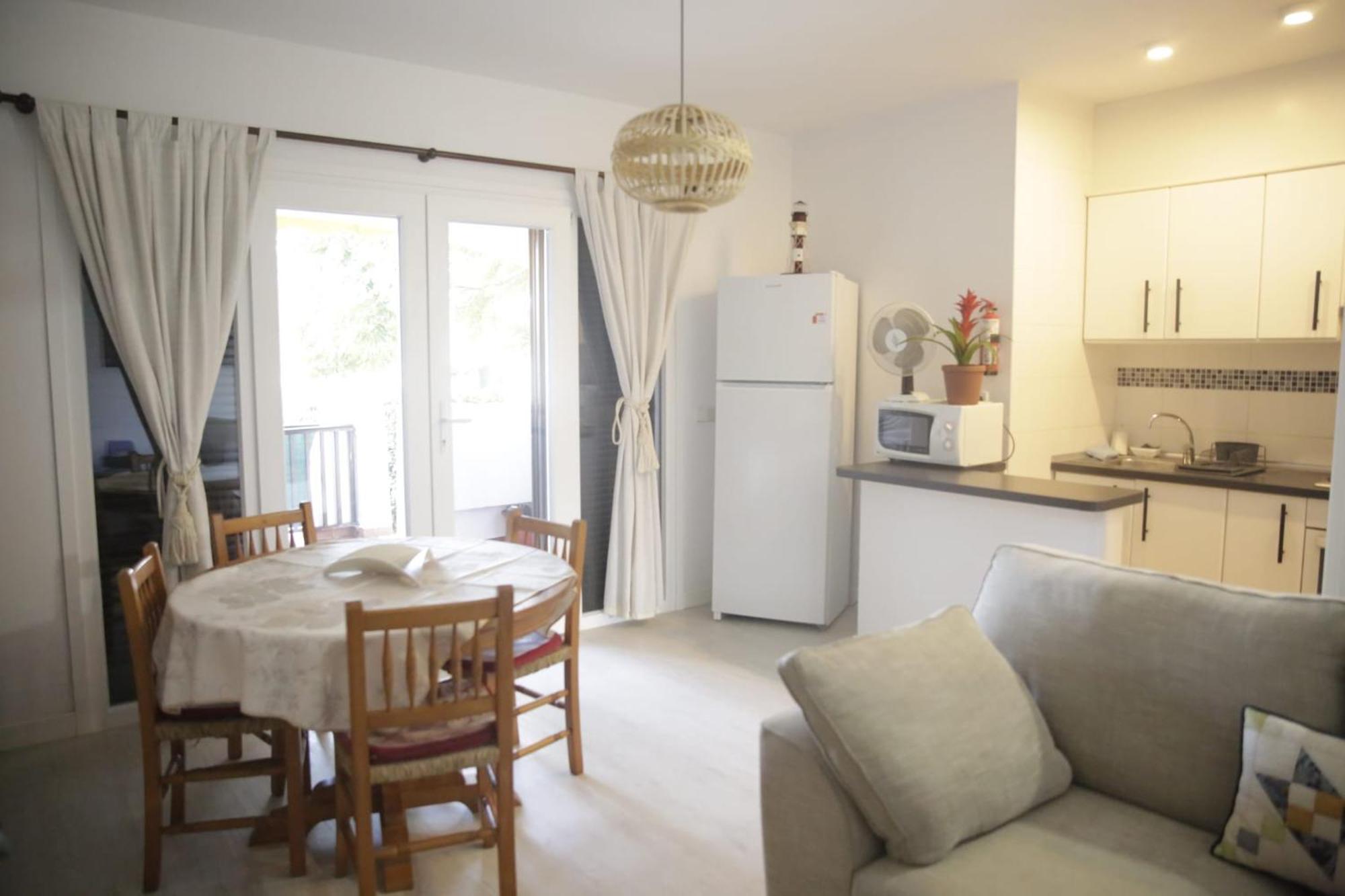 Apartmán Con Encanto En Residencial Con Piscina *