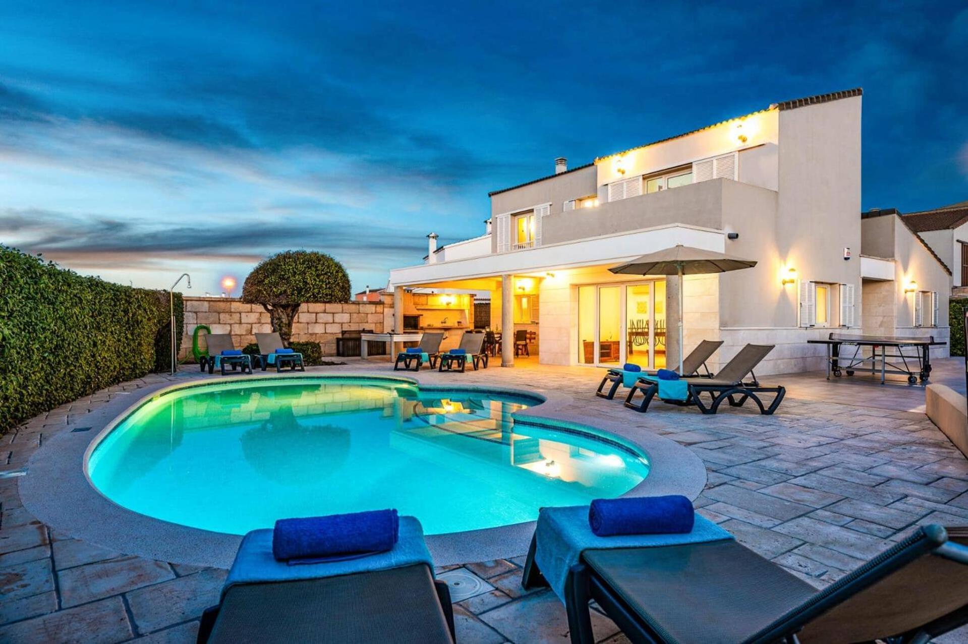 Villa Gris By