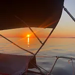 Velero En Menorca