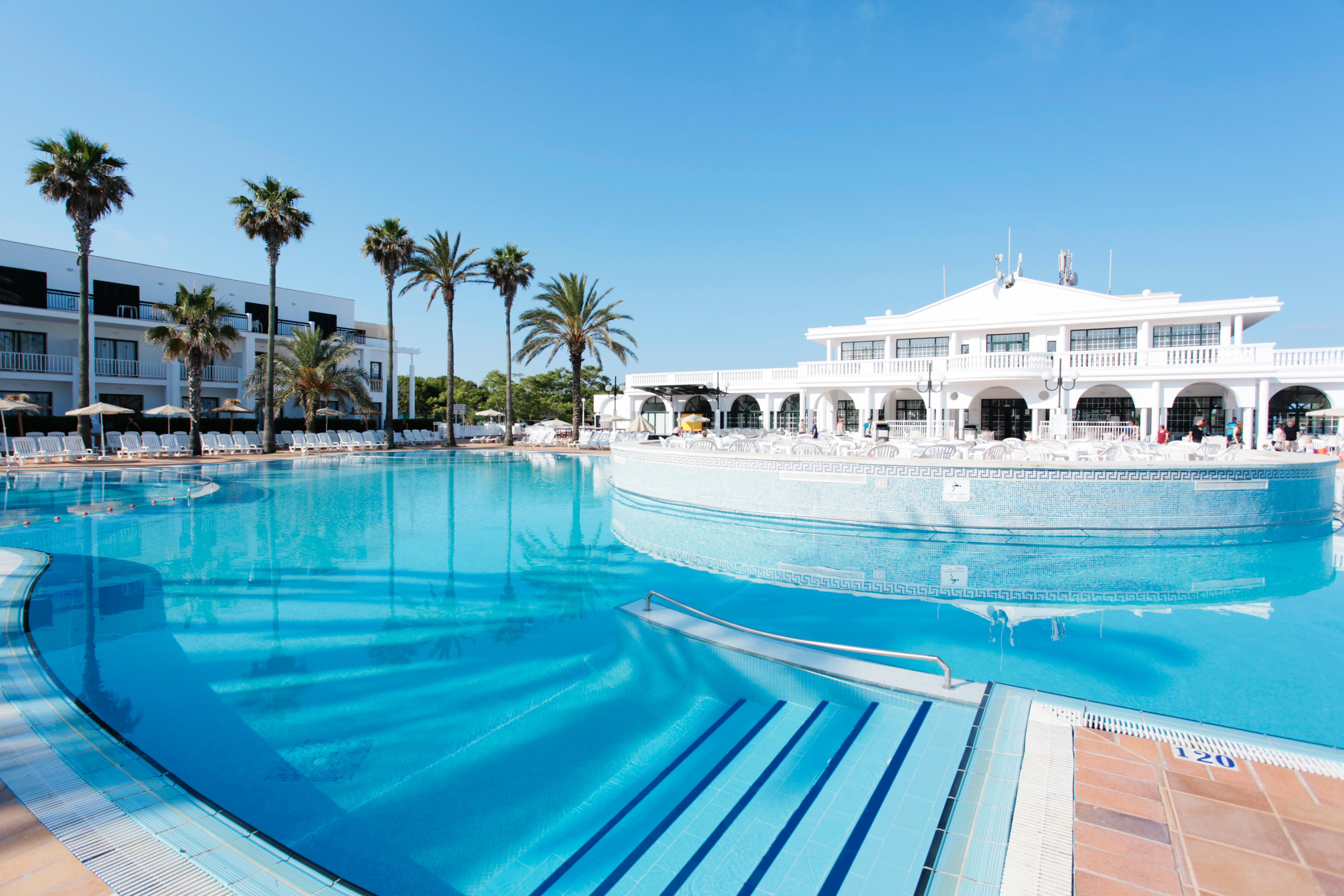 Grupotel Mar De Menorca 4* 에스 카누텔스
