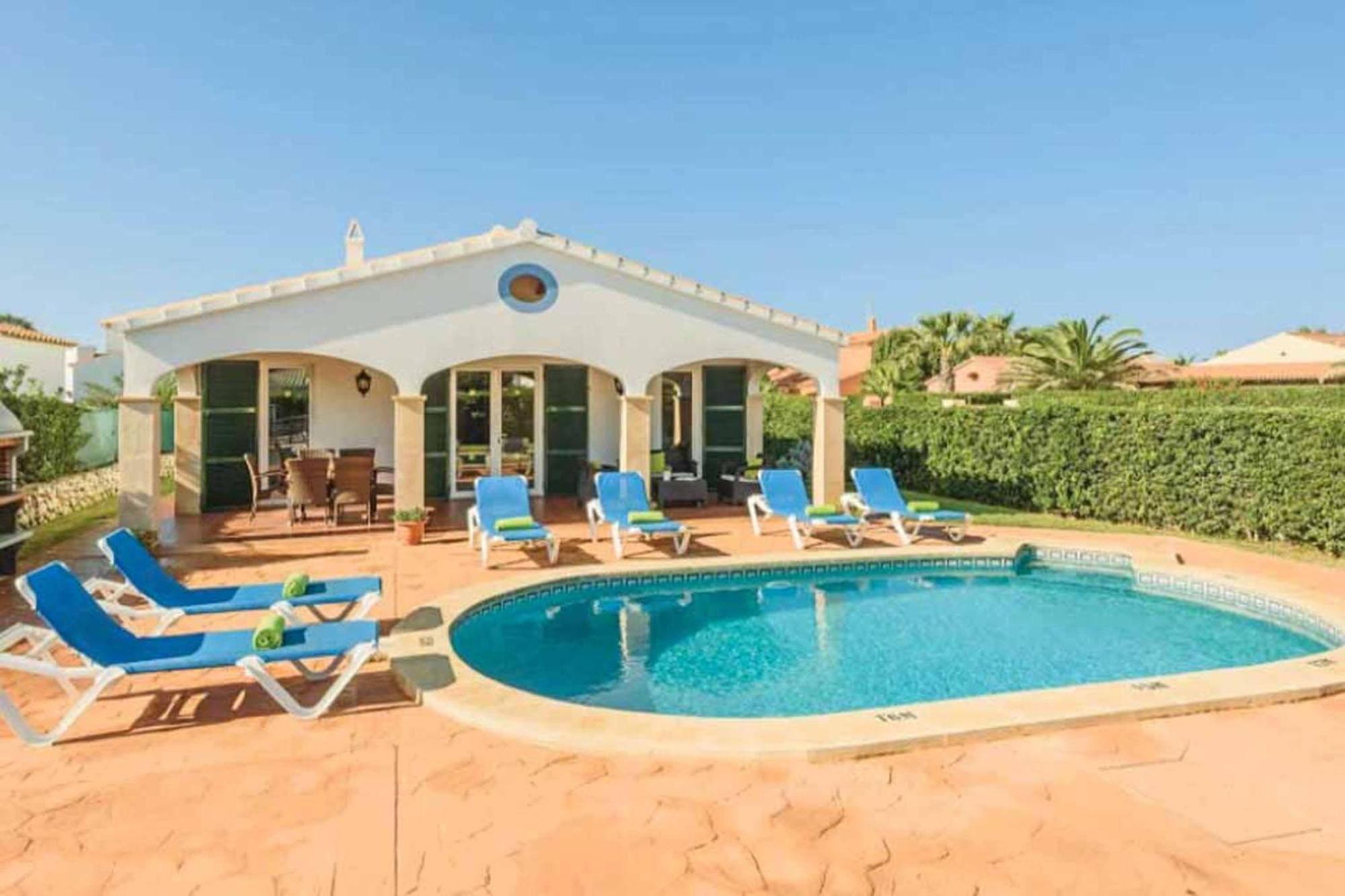 Sullastres Cala'N Bosch (Menorca)